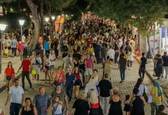 95. İzmir Enternasyonal Fuarı'nda müzik ve tiyatro rüzgarı: Levent Yüksel Ve Salih Bademci büyüledi!