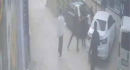 Adıyaman'da erkek dehşeti: Sevgilisini darbederken araya giren kişiyi bıçakladı
