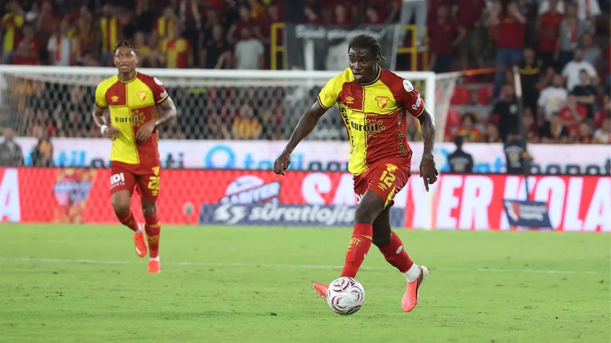 Göztepe, evinde Gaziantep FK'ya 4-2 mağlup oldu