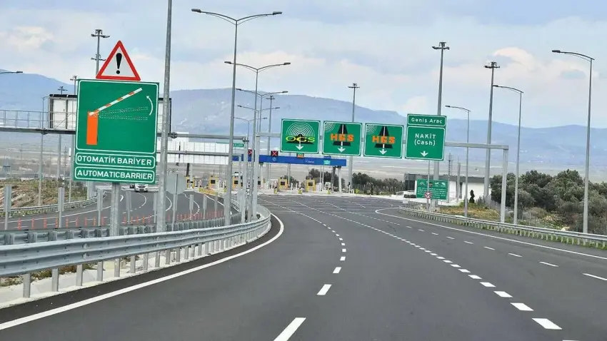 Otoyol özelleştirmesine tepkiler büyüyor: “Halkın parasıyla yapıldı, yine halka satılıyor” haberinin görseli