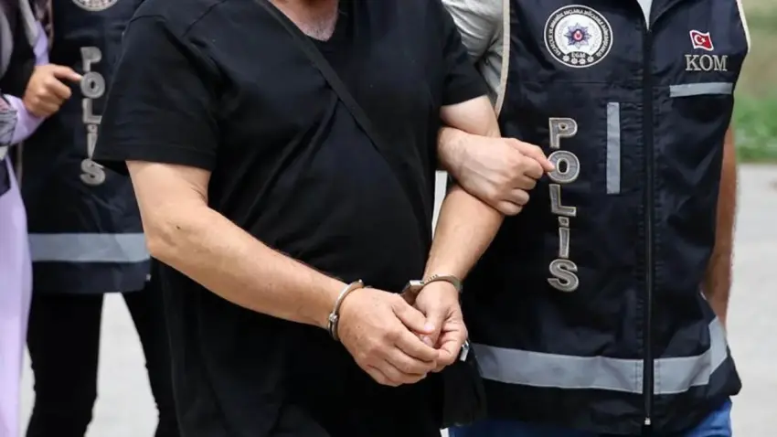 Ankara’da uyuşturucu ve fuhuş operasyonu: 16 şüpheli tutuklandı haberinin görseli