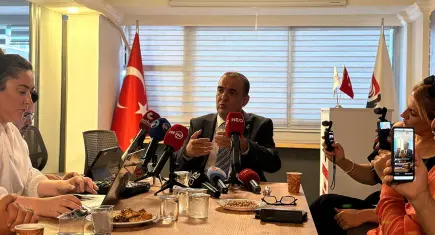 Bezircillioğlu’ndan fuar çıkışı: İcabet etmeyen vekiller İzmir’e sahip çıkmıyor demektir!