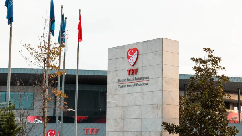 Derbi sonrası PFDK harekete geçti: Vlahovic ve Kerem Aktürkoğlu disipline sevk edildi haberinin görseli