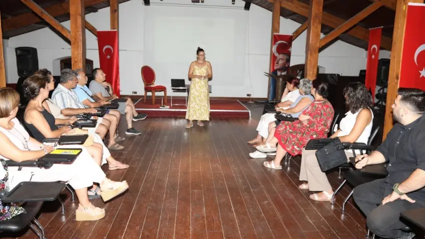 s&ouml;yleşi