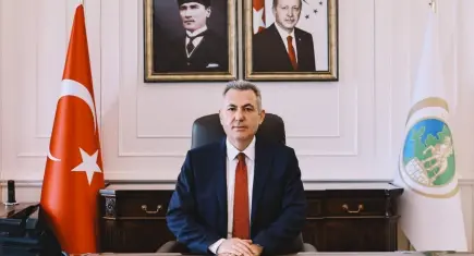 Vali Elban'dan 9 Eylül mesajı: İzmir'in şahsında bütün Türkiye'nin ortak hafızasıdır!