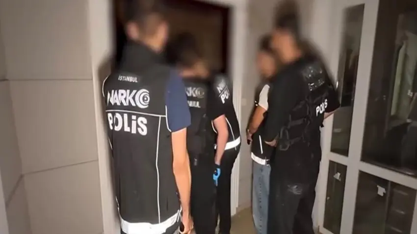 14 yıllık katliamda aydınlanma: Baba-kız cinayetinde 3 tutuklama haberinin görseli