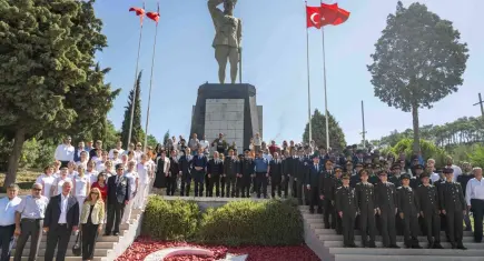 Bornova’da 9 Eylül coşkusu: Belkahve’de Cumhuriyet vurgusu