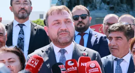 CHP’li Utku Gümrükçü: İzmir; cumhuriyetin, özgürlüğün ve laikliğin yıkılmaz kalesidir