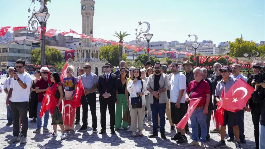 Gazeteci Hasan Tahsin, İzmir'in kurtuluşunun yıl dönümünde anıldı haberinin görseli