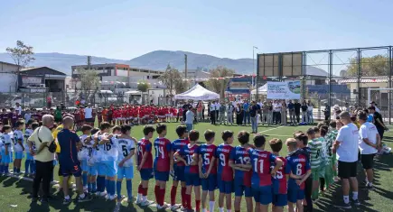 Bornova’da 9 Eylül coşkusu sahaya taşındı