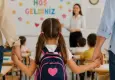 Okul heyecanı başlarken uzmandan uyarı: Çocuğun kaygısını tamamen ortadan kaldırmaya çalışmayın!"