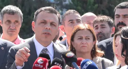 Özgür Çelik'ten ifade sonrası açıklama: Üsküdar'daki tüm meclis üyeleri araştırılsın