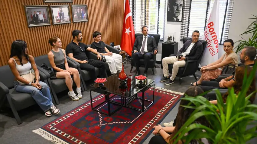Bornova’dan genç sanatçılara üniversite yolu haberinin görseli