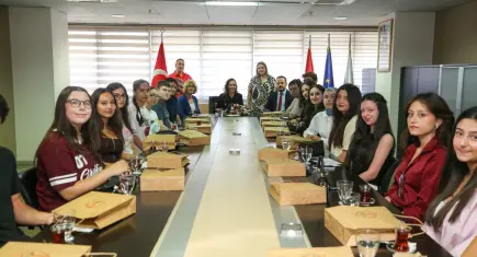 KARGEM öğrencilerinden Başkan Ünsal’a başarı teşekkürü