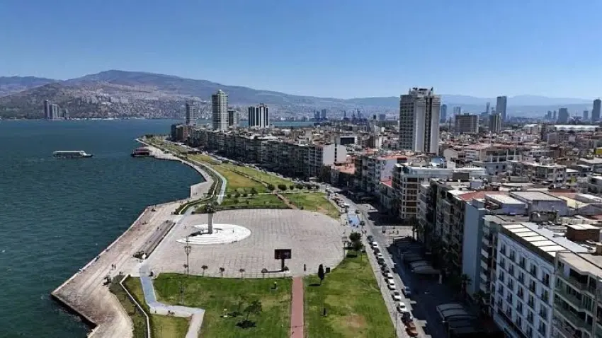 Meteoroloji yayımladı: İzmir’de sıcaklık düşüşe geçiyor haberinin görseli
