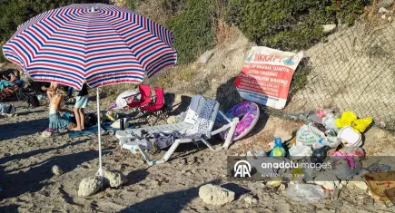 Uyarılara rağmen Pissa Koyu yaz sonunda çöplüğe döndü