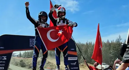 Ali Türkkan dünya şampiyonu oldu: Ralli tarihine geçti