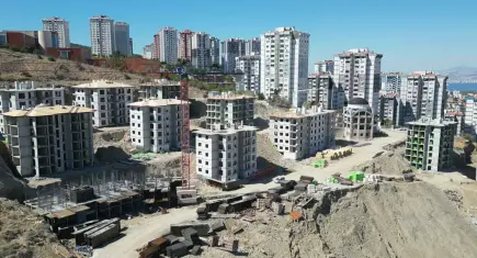 Başkan Saygılı: Karabağlar’da 786 konut yükseliyor