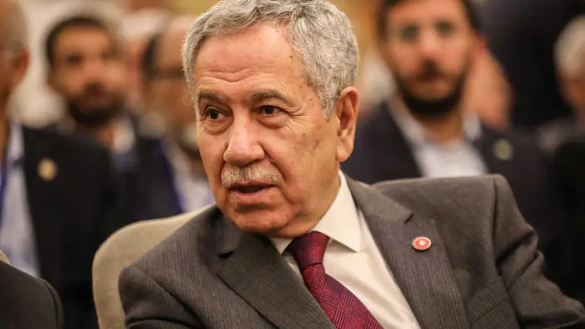 Bülent Arınç'tan Oktay Saral'a yanıt haberinin görseli