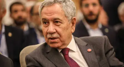Bülent Arınç'tan Oktay Saral'a yanıt