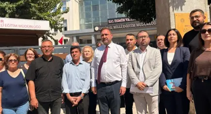 CHP İzmir’den yeni eğitim- öğretim yılında ‘kamusal eğitim zayıflatıldı’ çıkışı