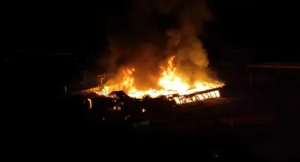 Düzce’de kapı fabrikasında yangın