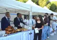 Egeli öğrencilere simit ve boyoz ikramı
