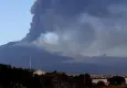 Etna Yanardağı kül püskürttü: Katanya Havalimanı uçuşlara kapatıldı