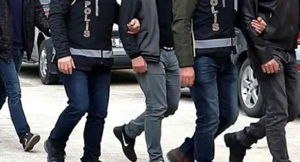 İzmir’de 45 kişi operasyonla gözaltına alındı