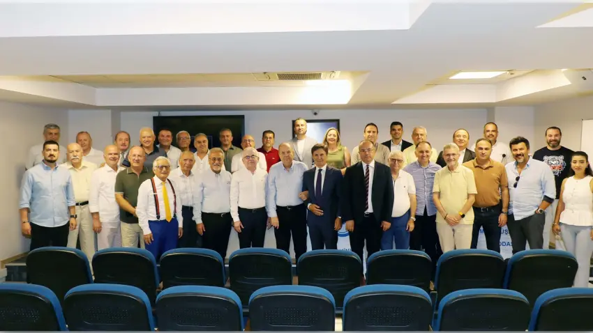 İzmir YMMO’da örnek yönetim anlayışı: Şeffaflık ve hesap verebilirlik haberinin görseli
