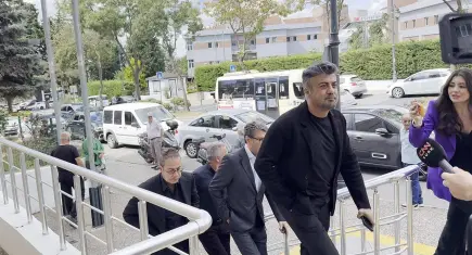 Kaşif Kozinoğlu soruşturması: ‘Kurtlar Vadisi’ senaristleri ifade vermek için adliyede