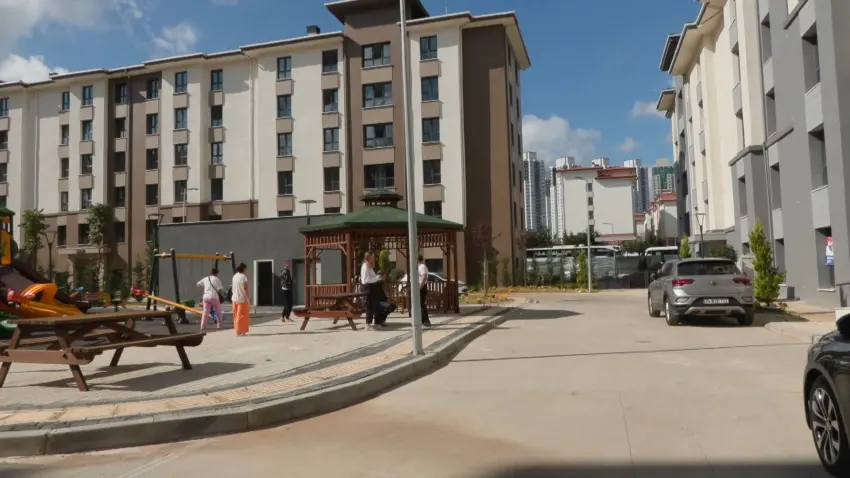 TOKİ kiralık sosyal konut başvuruları başladı! Kiralar 10 bin TL’den başlayacak haberinin görseli