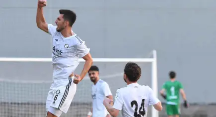 Altay'ın tecrübeli ismi Ceyhun Gülselam futbol kariyerini noktaladı