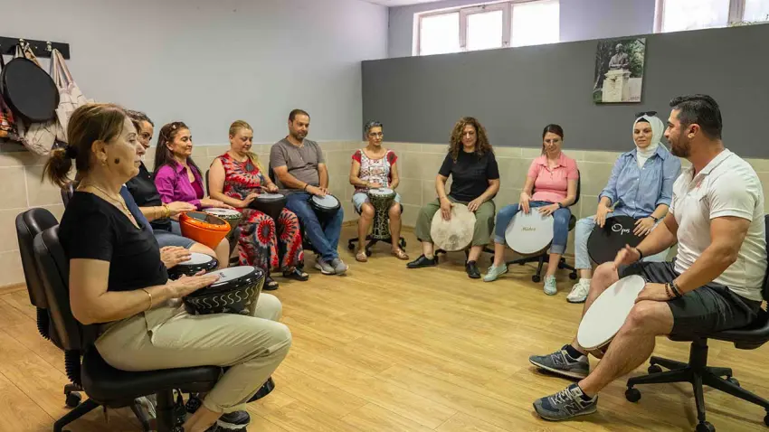 Bornova’da ücretsiz kış hobi kursları için kayıtlar başlıyor haberinin görseli