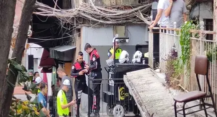 Döviz bürosunda silahlı kavga: 2 ölü