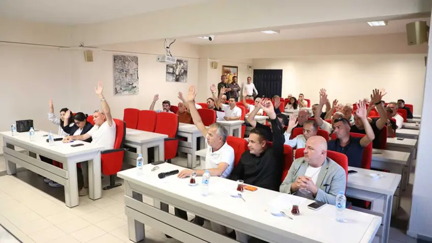 Menderes’te sağlık merkezi için olağanüstü meclis toplantısı haberinin görseli