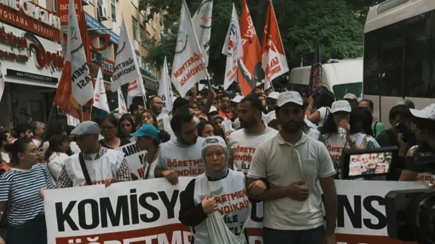 Öğretmenlerin yeni dönem mesaisi işsizlik ve hak gasplarıyla başladı haberinin görseli