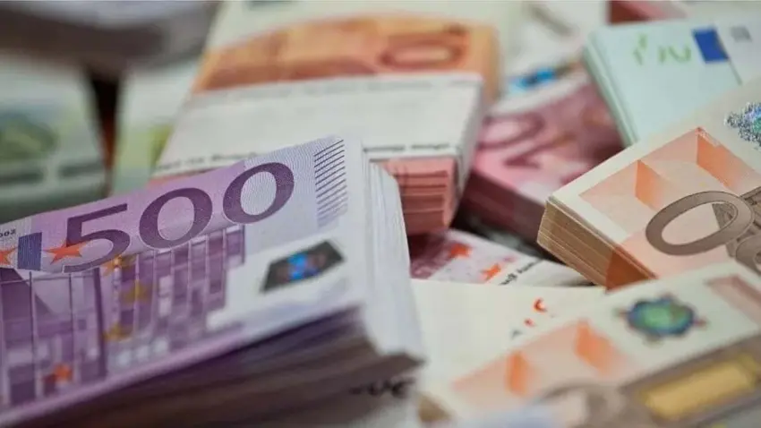 Son dakika: Euro'da yıl sonu hesabı değişti! İşte masadaki 65 TL detayı! haberinin görseli