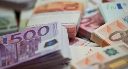 Son dakika: Euro'da yıl sonu hesabı değişti! İşte masadaki 65 TL detayı!
