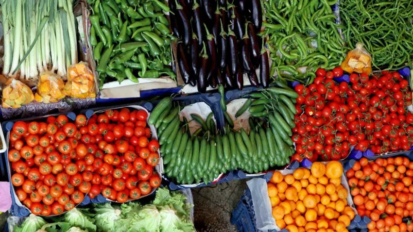 Tarladan markete fiyat manipülasyonu operasyonu haberinin görseli