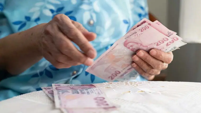 Tüm emeklileri şok eden gelişme! Maaşınız kesilirse hemen bunu yapın! haberinin görseli