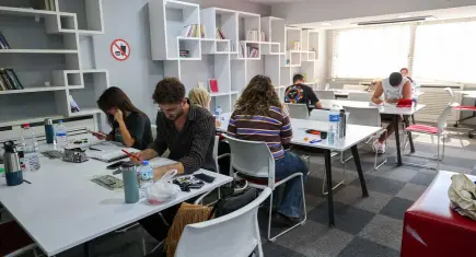 Buca’da üniversitelilere tam destek: Gençlik merkezleri yeni döneme hazır