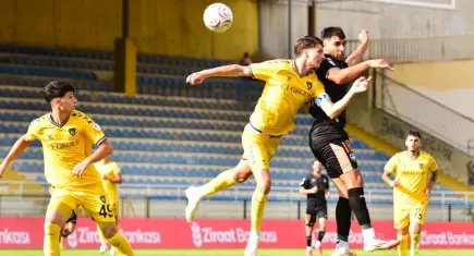 Bucaspor 1928'e kupada ağır darbe: Gaziemirspor turu 4 golle geçti