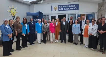 Bursalı Foça’da sahadan gelen talepleri dinledi