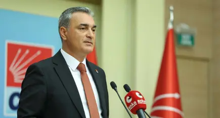 CHP Sözcüsü Sarı: Kongre ve kurultayın önünde hukuki engel kalmadı