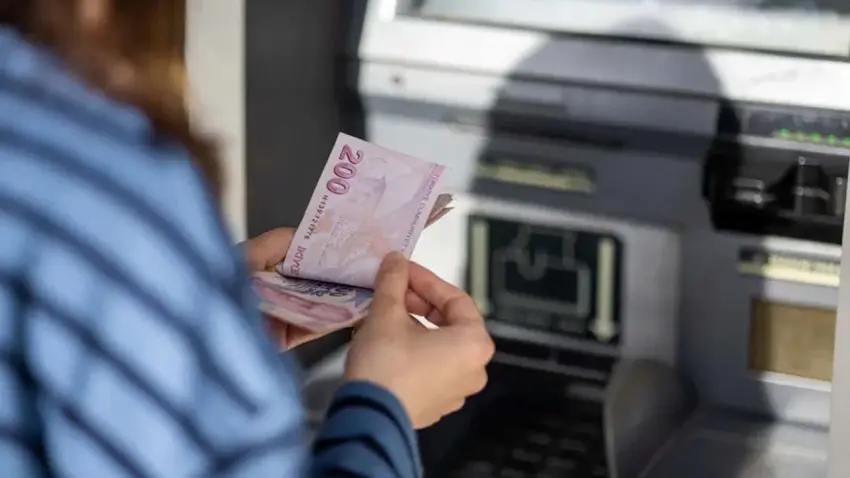 Emekli promosyonlarında rakam yükseldi: Emekliye 35 bin TL’lik promosyon fırsatı! haberinin görseli