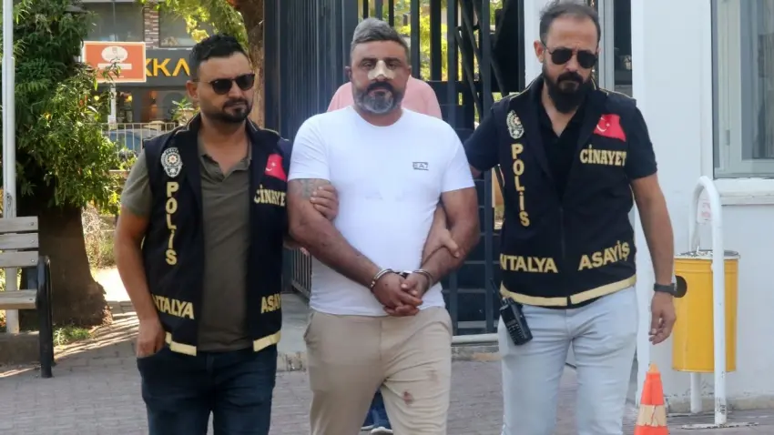 Eski Trabzonsporlu futbolcunun oğlu Haluk Altın cinayetinde ömür boyu hapis istemi! haberinin görseli