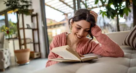 Singapur’dan kitap okuma teşviki: Her gün 15 dakika okuyana para ödülü