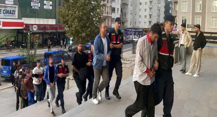 2,3 milyar TL’lik yasa dışı bahis ağını çökerten operasyon: 14 siteye erişim engeli