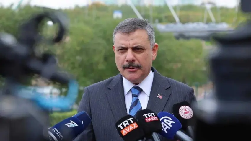 Bakan Çiftçi duyurdu: Eski bakan Namık Gedik'in naaşı Menderes'in yanına taşınıyor haberinin görseli